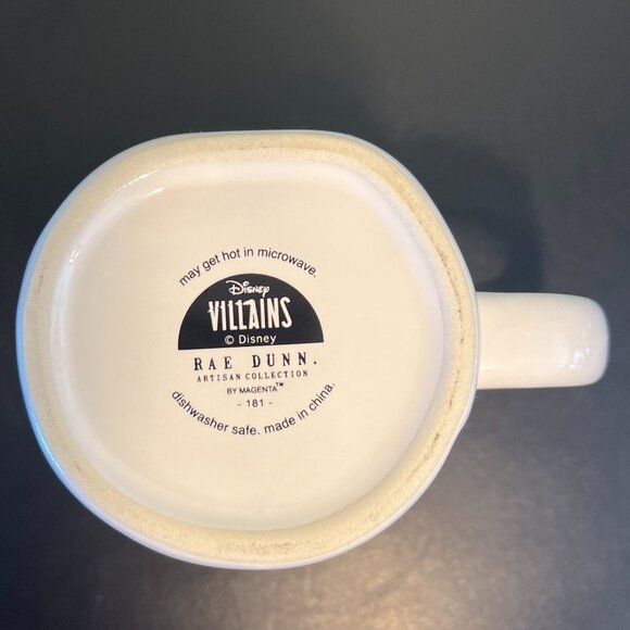 Rae Dunn MIRROR, MIRROR Evil Queen Snow White DISNEY VILLAINS Mug  ~ Magenta - Picture 10 of 11